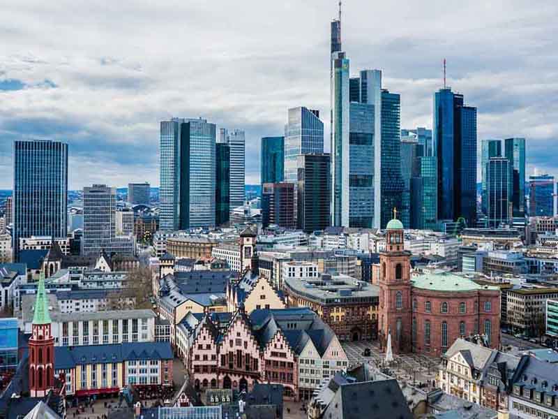 Kombi prevoz putnika i pošiljki Beograd-Frankfurt